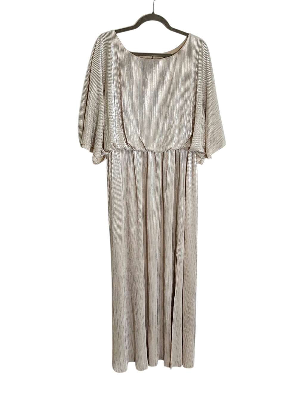 See N Be Seen Champagne Metallic Plisse Maxi Dress Size 1X Wedding Guest Dress